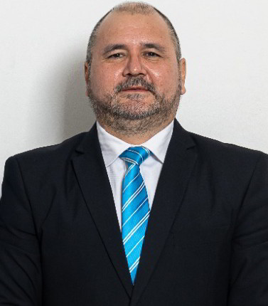 Dr. Fernando Orbe
